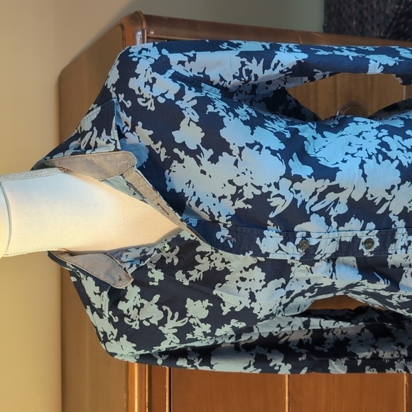 MICHAEL KORS Classic Fit Long Sleeve NAVY TROPICS Button Down - Picture 3 of 12